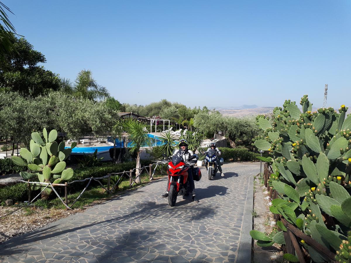 La Fattoria Dei Nonni Casa de hóspedes Paterno  Exterior foto